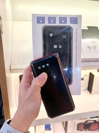 Pin Sạc Dự Phòng 10.000mAh liền cáp Rococo